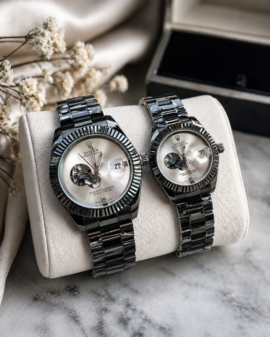 Role_x Oyster Date Couple