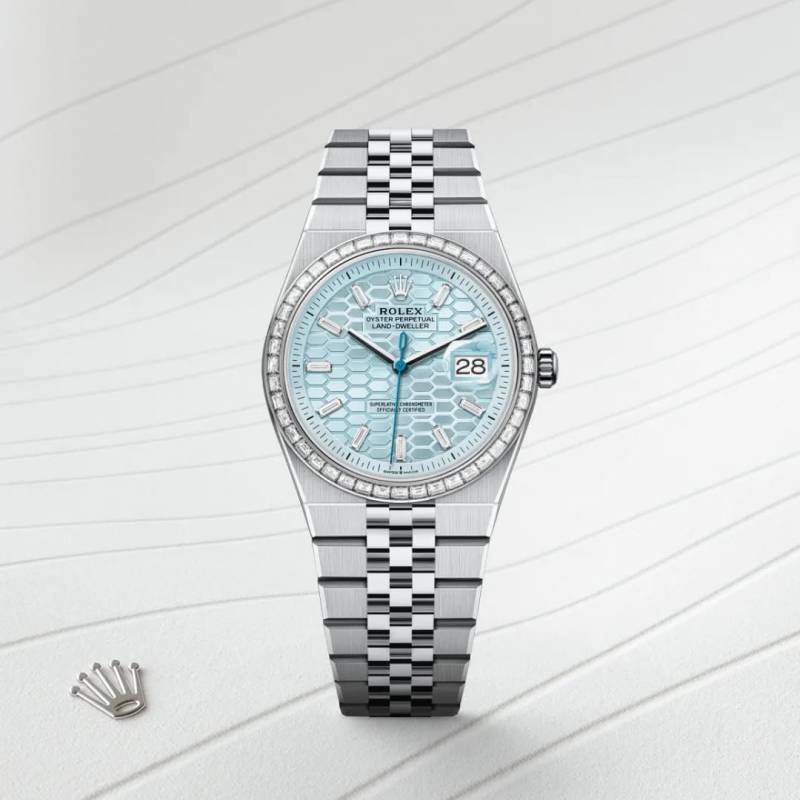 Role_x Oyster Perpetual Land Dweller Diamond Bazel