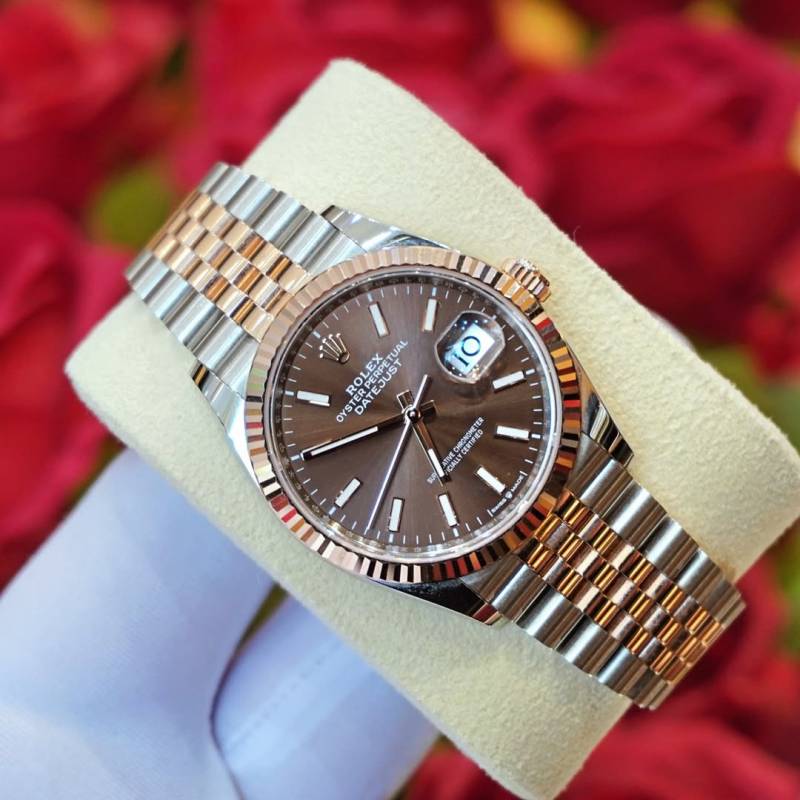 Role_x Oyster perpetual Date Just Automatic