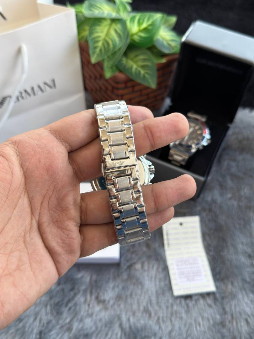 Emporio Arman_i Premium All Chronograph working W235
