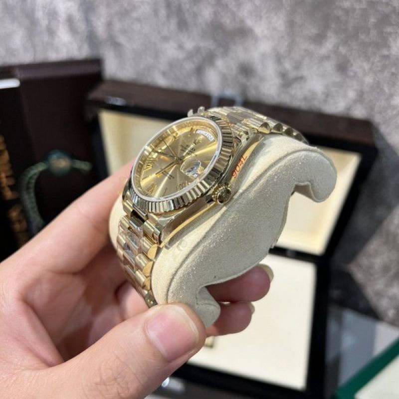 ROLE_X OYESTER PERPETUAL DAY DATE AUTOMATIC WC109