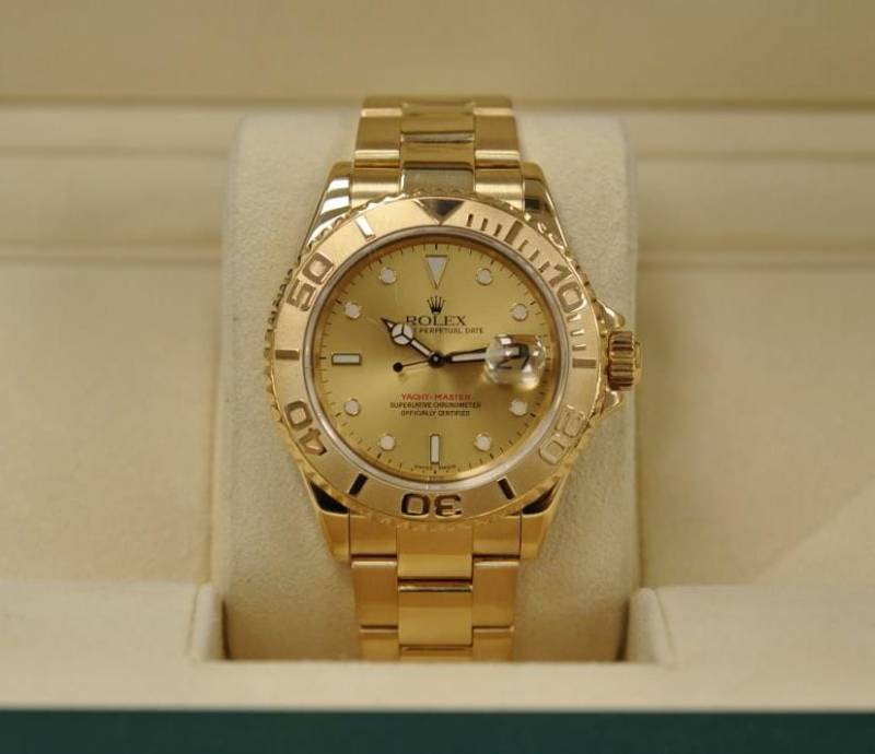 Role_x Oyster Perpetual Yacht Master