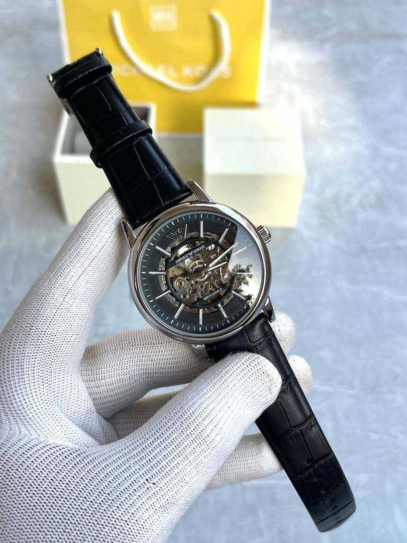 Emporio Arman_i Auto
