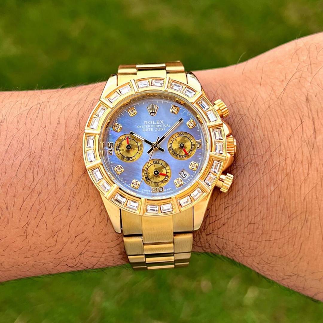 Role_x Oyster perpetual Rainbow