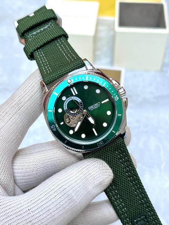 Seiko 5 Sprots Automatic