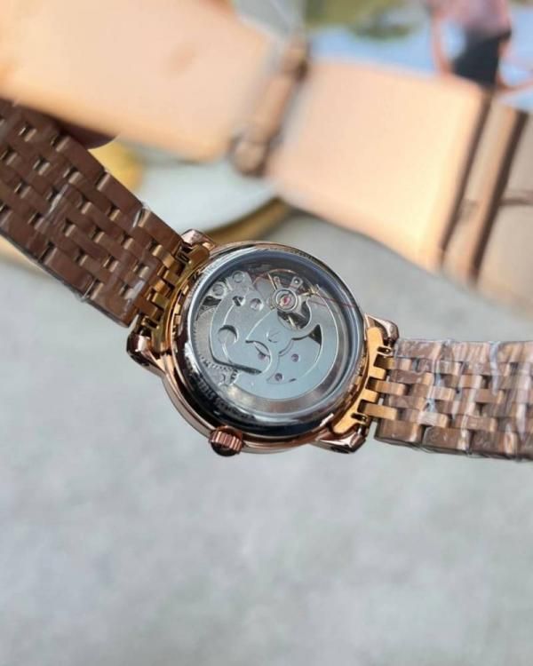 Fossii_l Delphi Automatic full Pink
