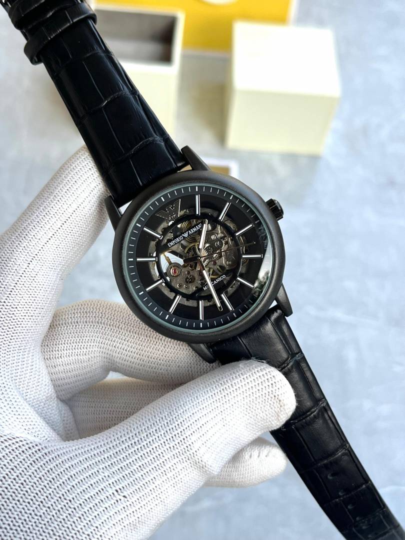 Emporio Arman_i Auto