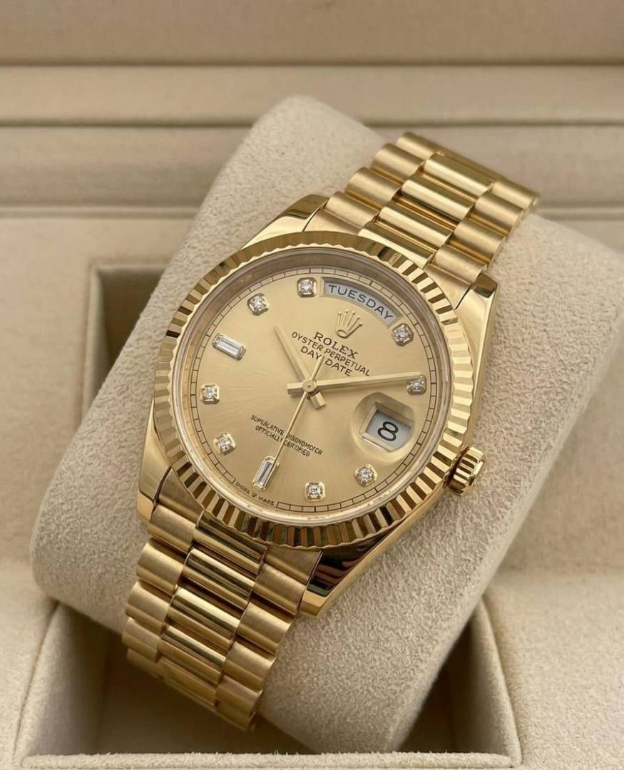 Role_x Oyster Perpetual Day Date Diamond Gold-Gold 40 Battery