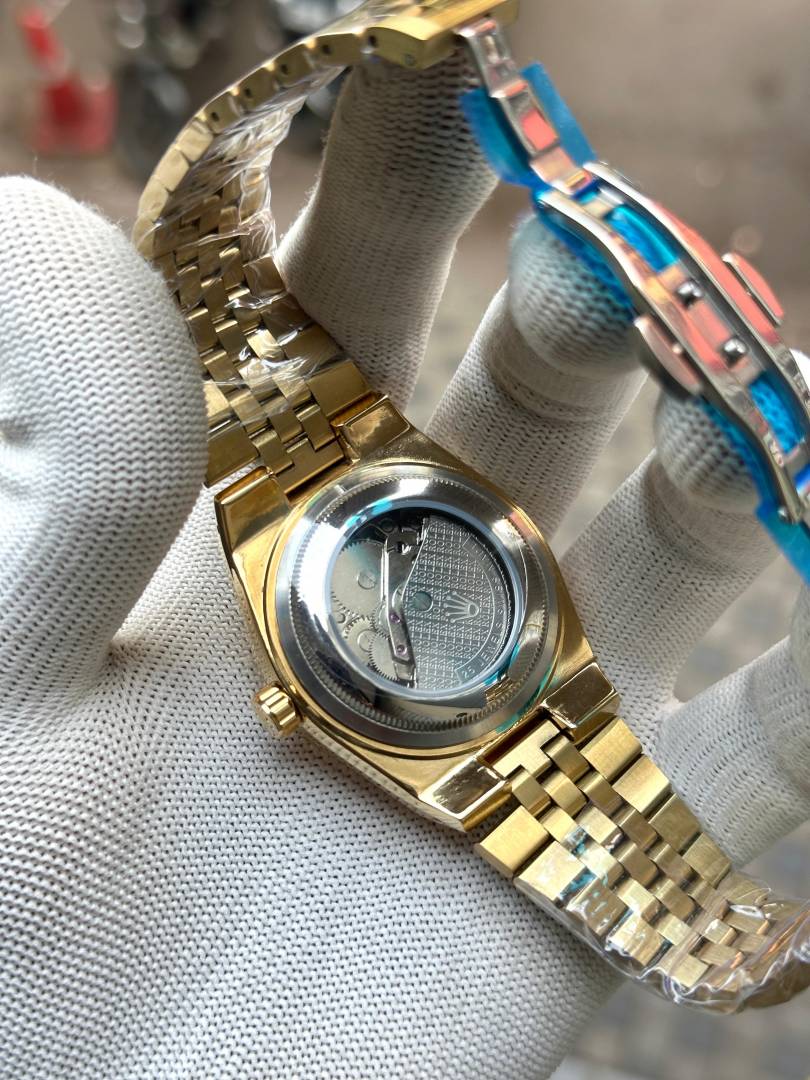 Role_x Land Dweller Automatic - J1568