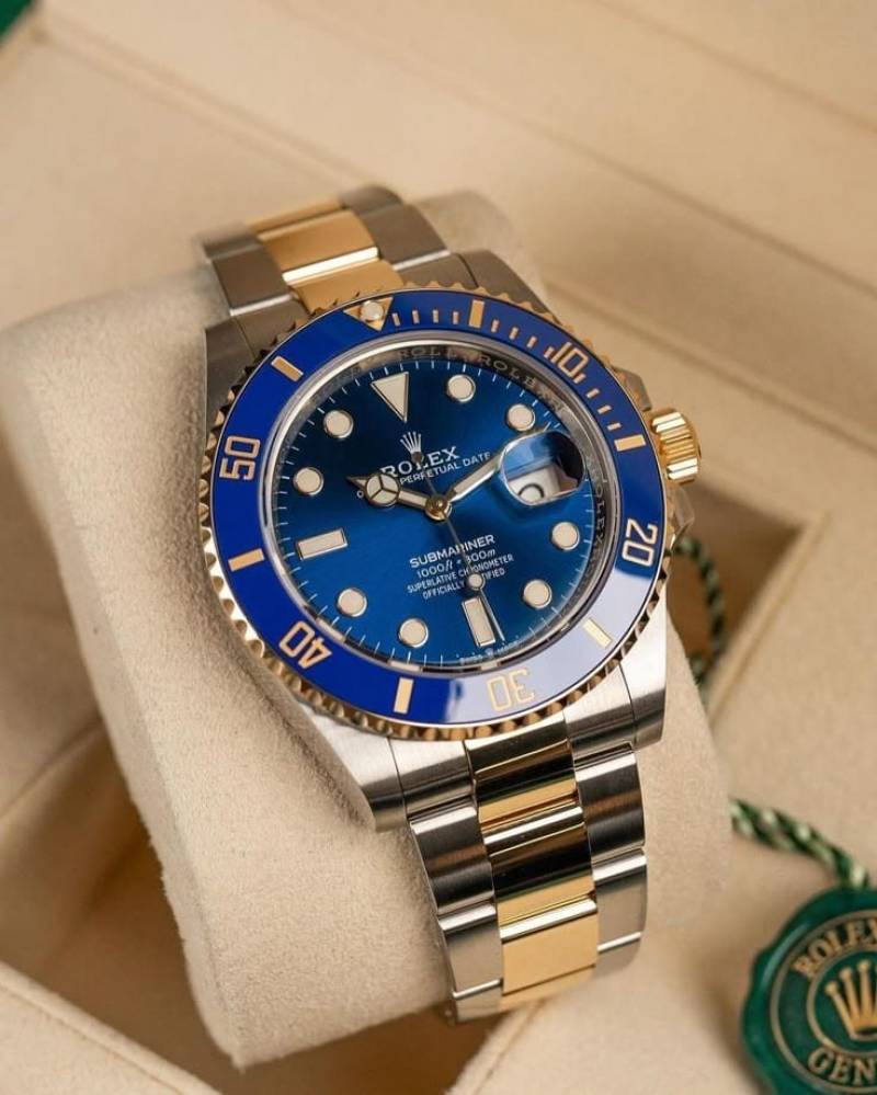 Role_x Oyster Perpetual Submarine 2Ton-Gold-Blue