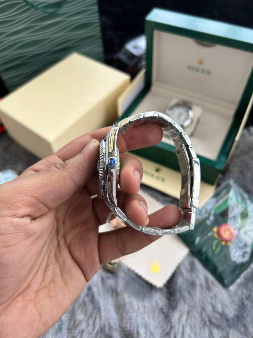 Role_x Sky Dweller Tiffany Blue W6