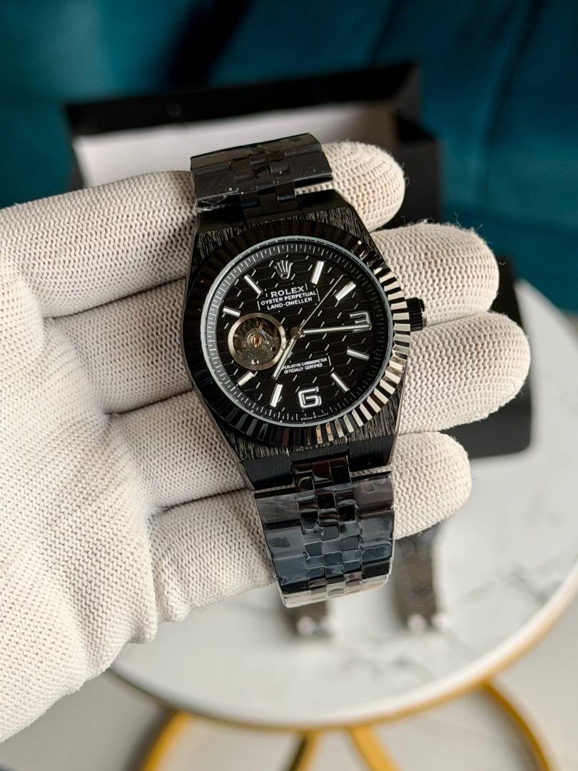 Role_x Land Dweller Automatic - J1568