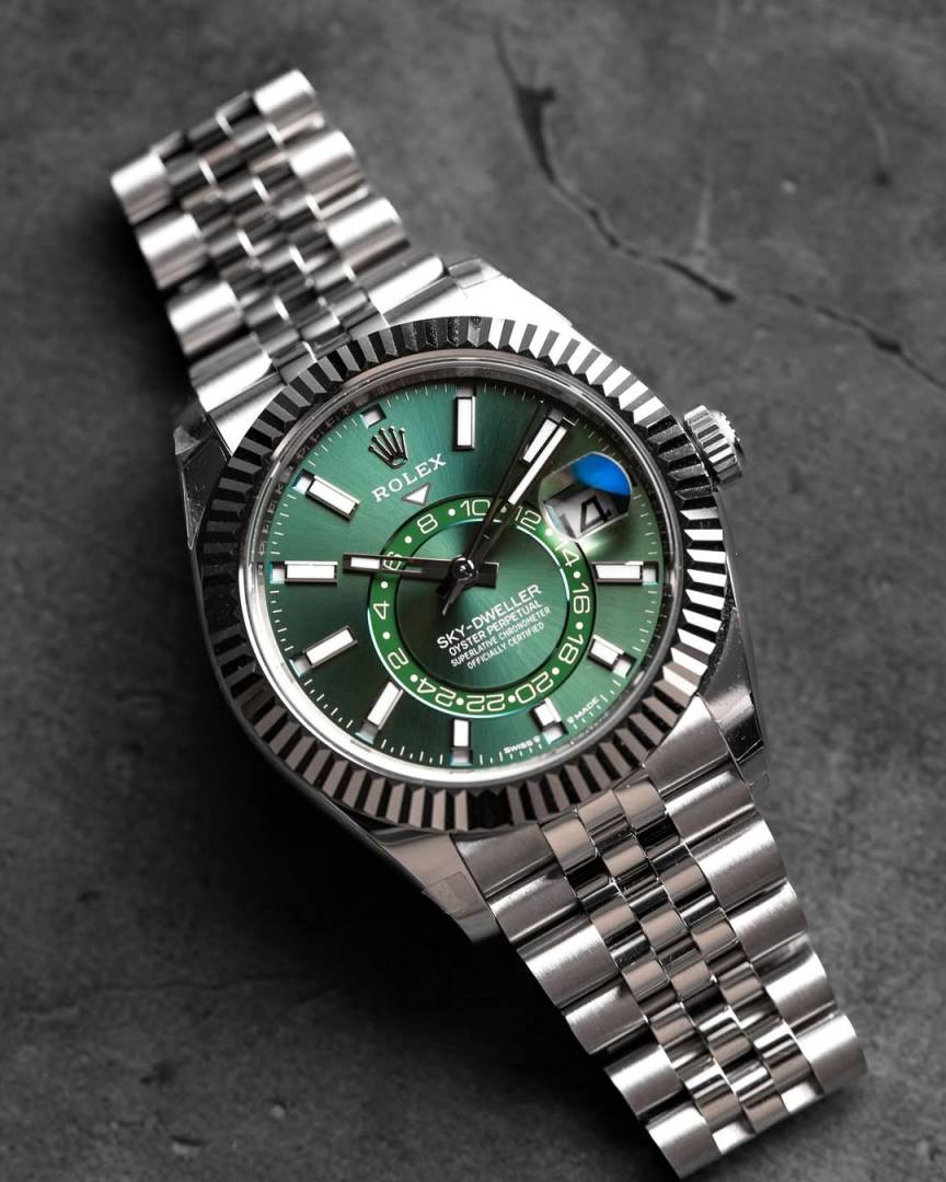 Role_x Oyster perpetual Sky Dweller