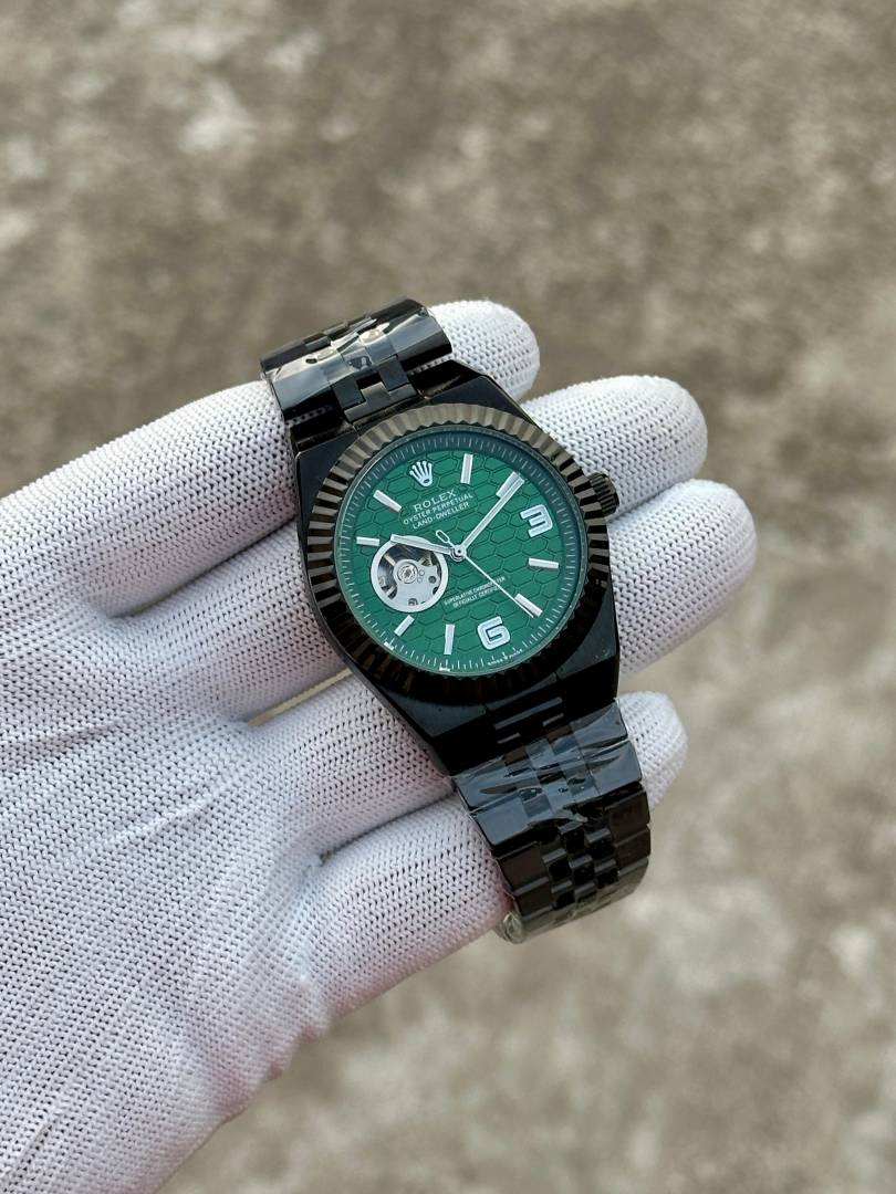 Role_x Land Dweller Automatic - J1568